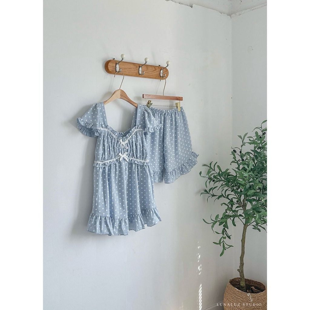 tw-11134207-820lf-mmna8nqetn2b63