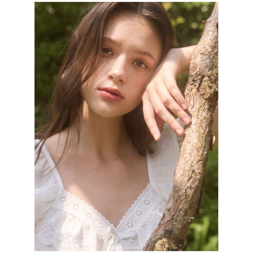 tw-11134207-820le-moyeaol9w6wxb9