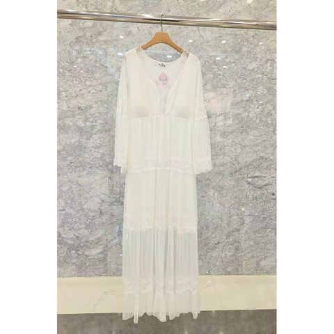 tw-11134207-81ztm-mewx55e04wzm84