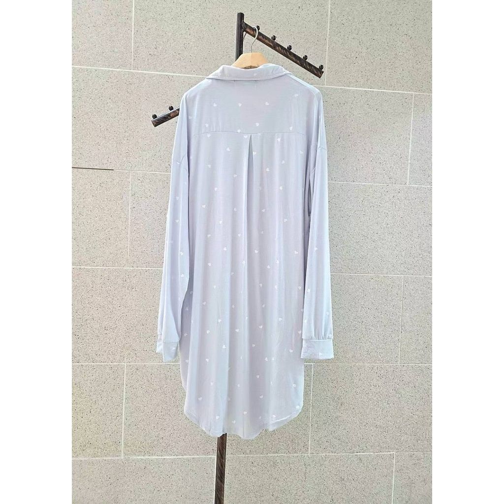 tw-11134207-81ztd-mfc5d8oe055bd2