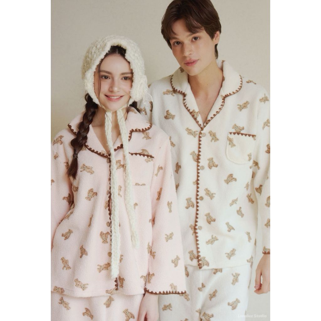 tw-11134207-81ztk-mh8zt76bev4e2a