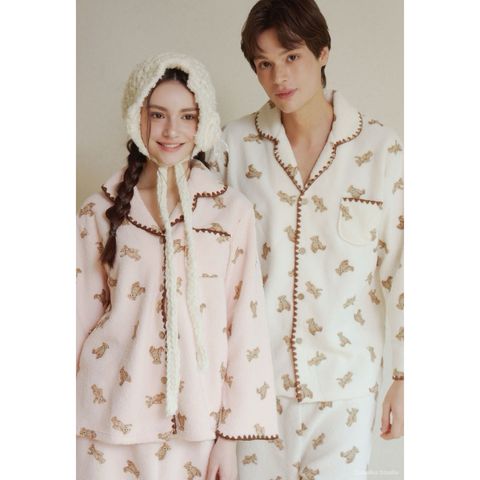 tw-11134207-81ztk-mh8zt76bev4e2a