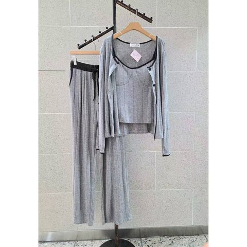 tw-11134207-81zth-mhanjveeg93g4a