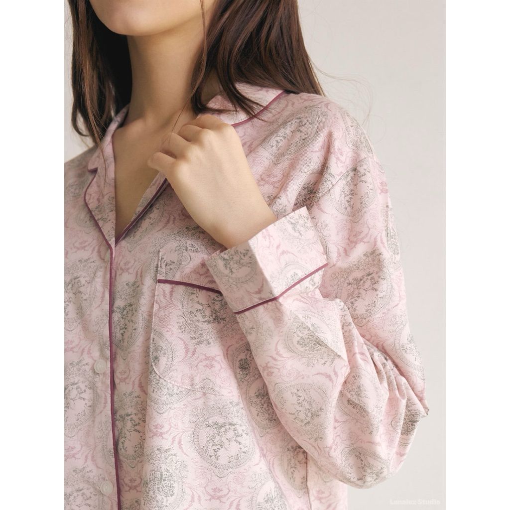 tw-11134207-81ztp-mh91cfvb0g0c80