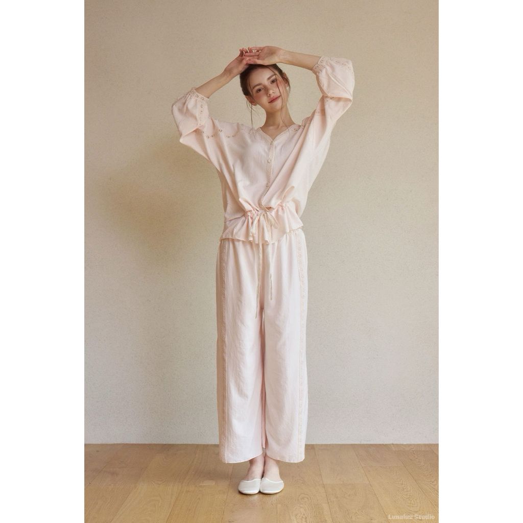 tw-11134207-81ztd-mh5gv84f84js5b