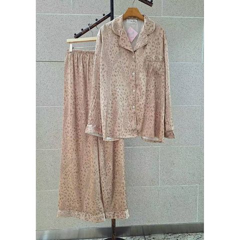 tw-11134207-81ztg-mhuuc74vajgi69