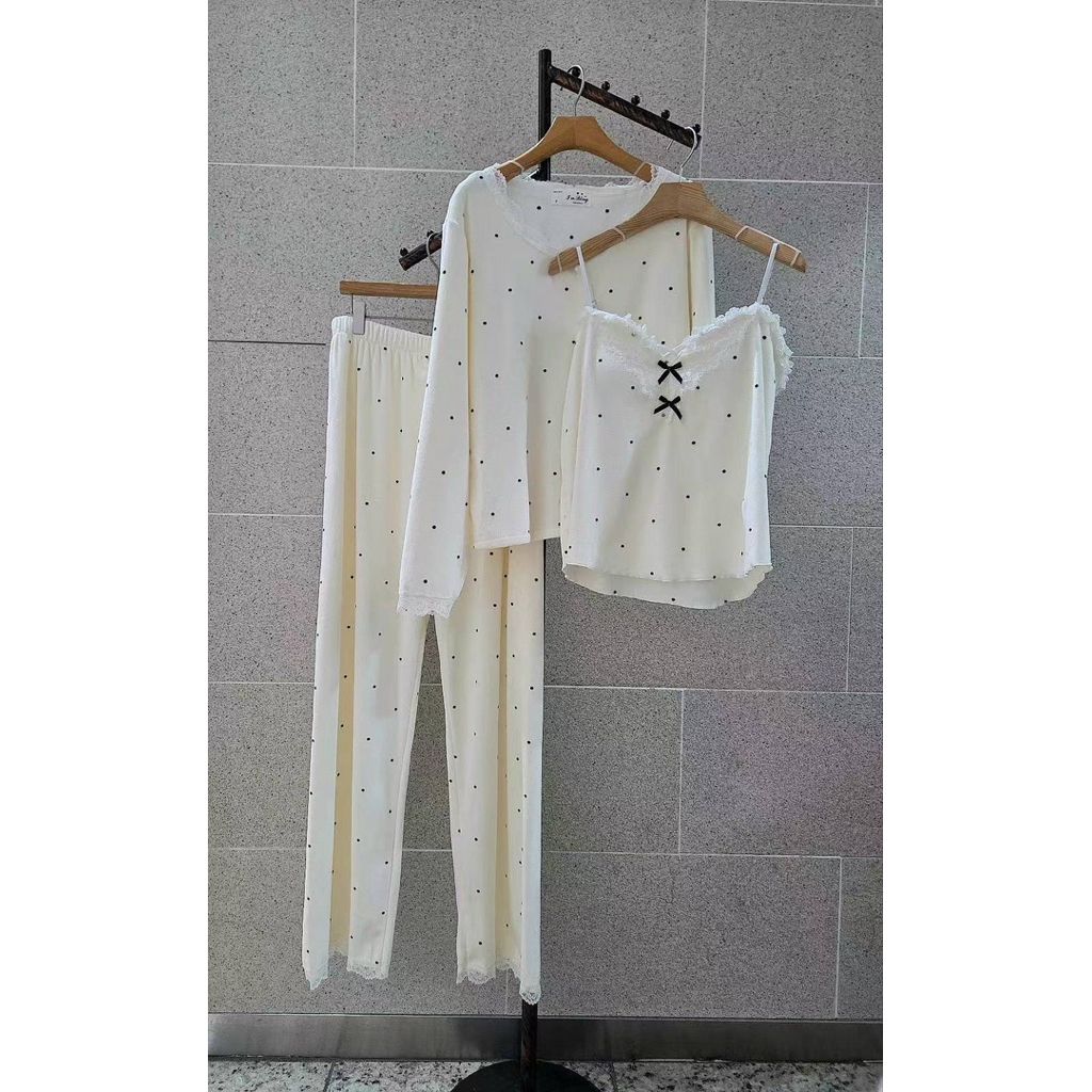 tw-11134207-81ztd-mhuunv1nwn44d1