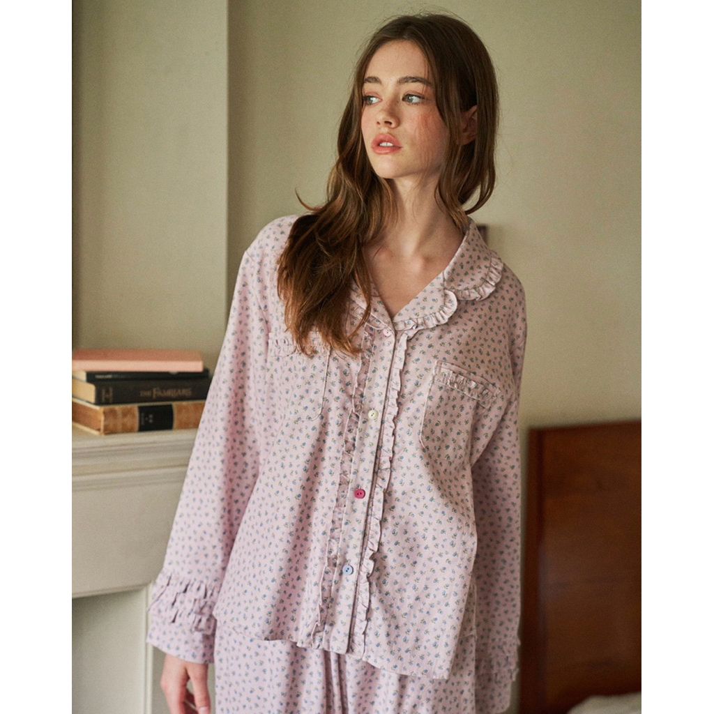 tw-11134207-81ztl-mi1xd4cka7er3d