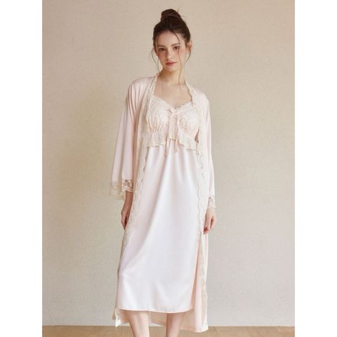 tw-11134207-81zti-mi4tk2f0y4nbb8