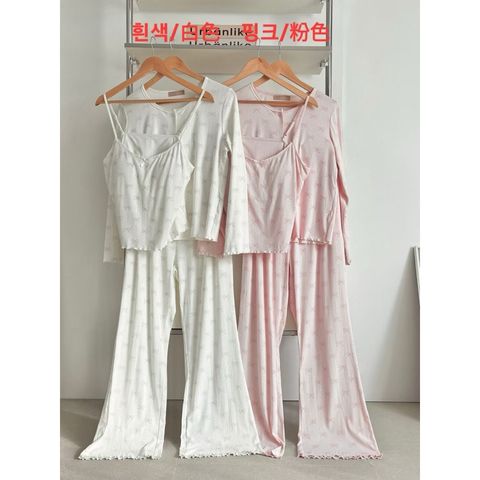 tw-11134207-81ztn-mjrg4kfs3ll11d