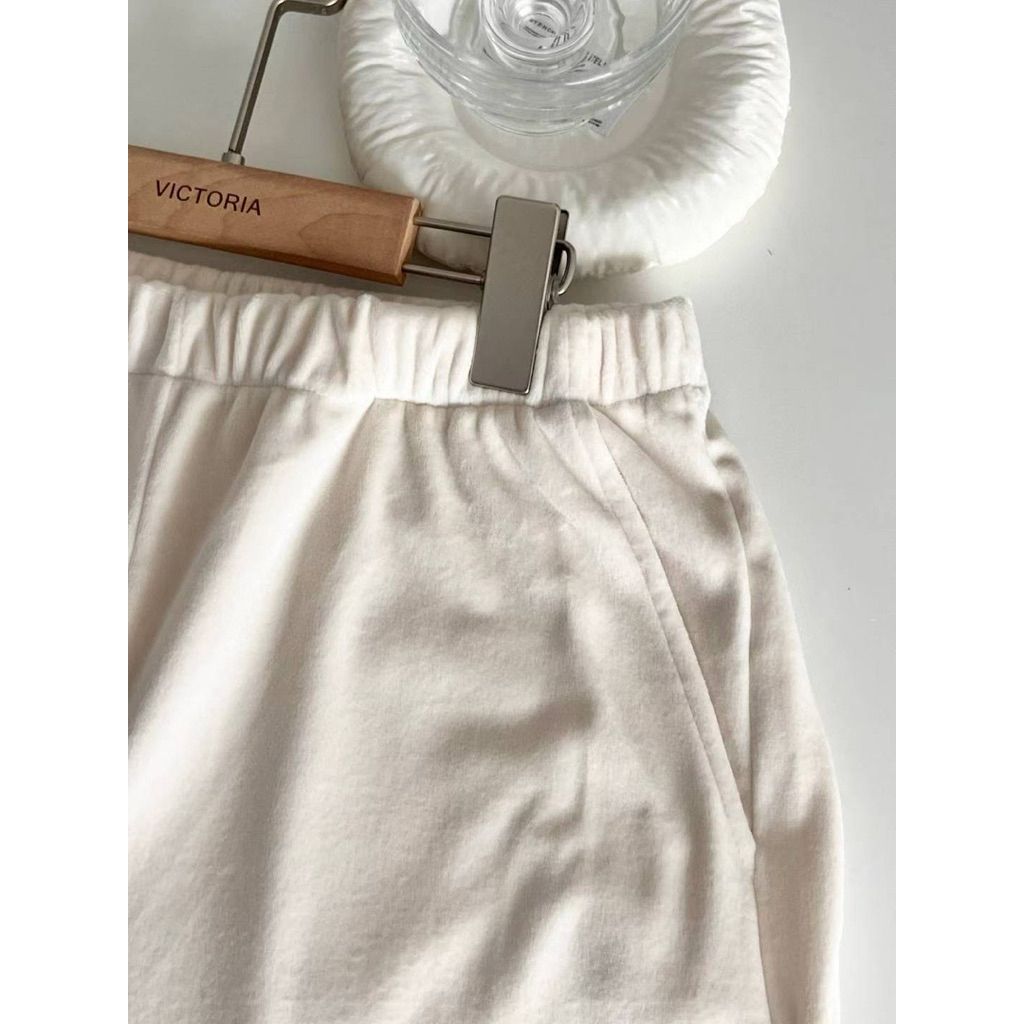 tw-11134207-81ztk-mjsbyi2mtwjp55