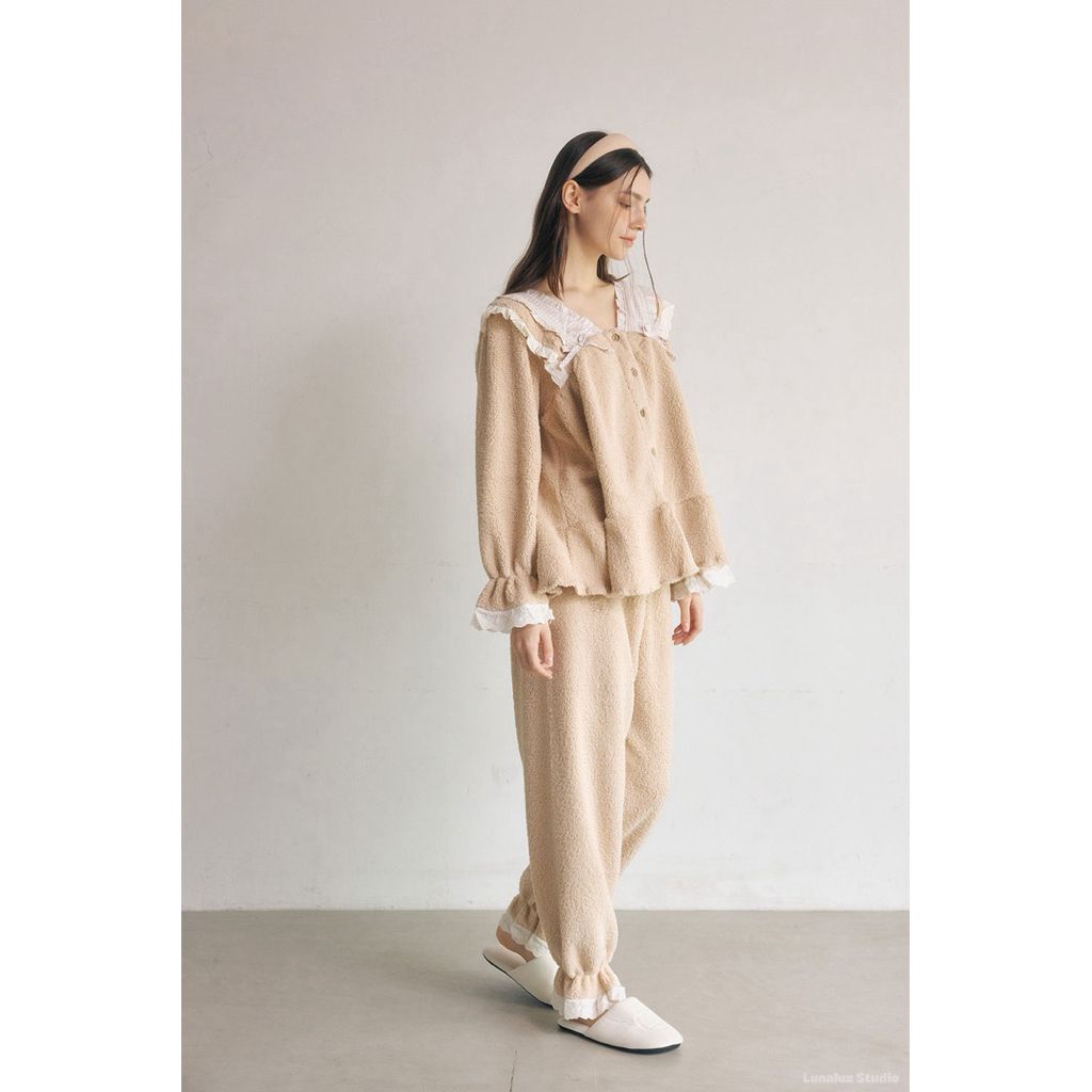 tw-11134207-820lg-mk5lpu4j0jyab9