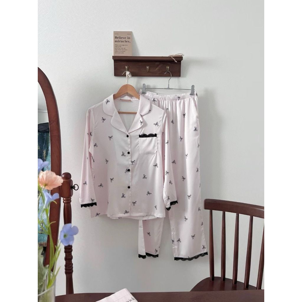 tw-11134207-820la-mkide82oq7et8a