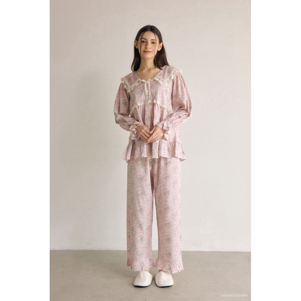 tw-11134207-820lf-mkifshol65tu7f