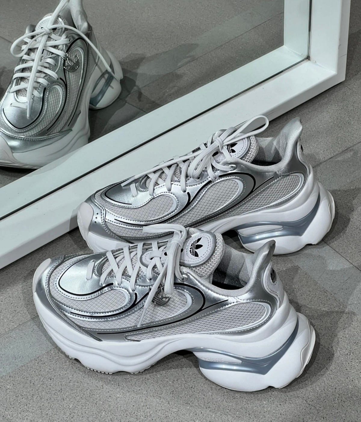 20251021_014648_0000