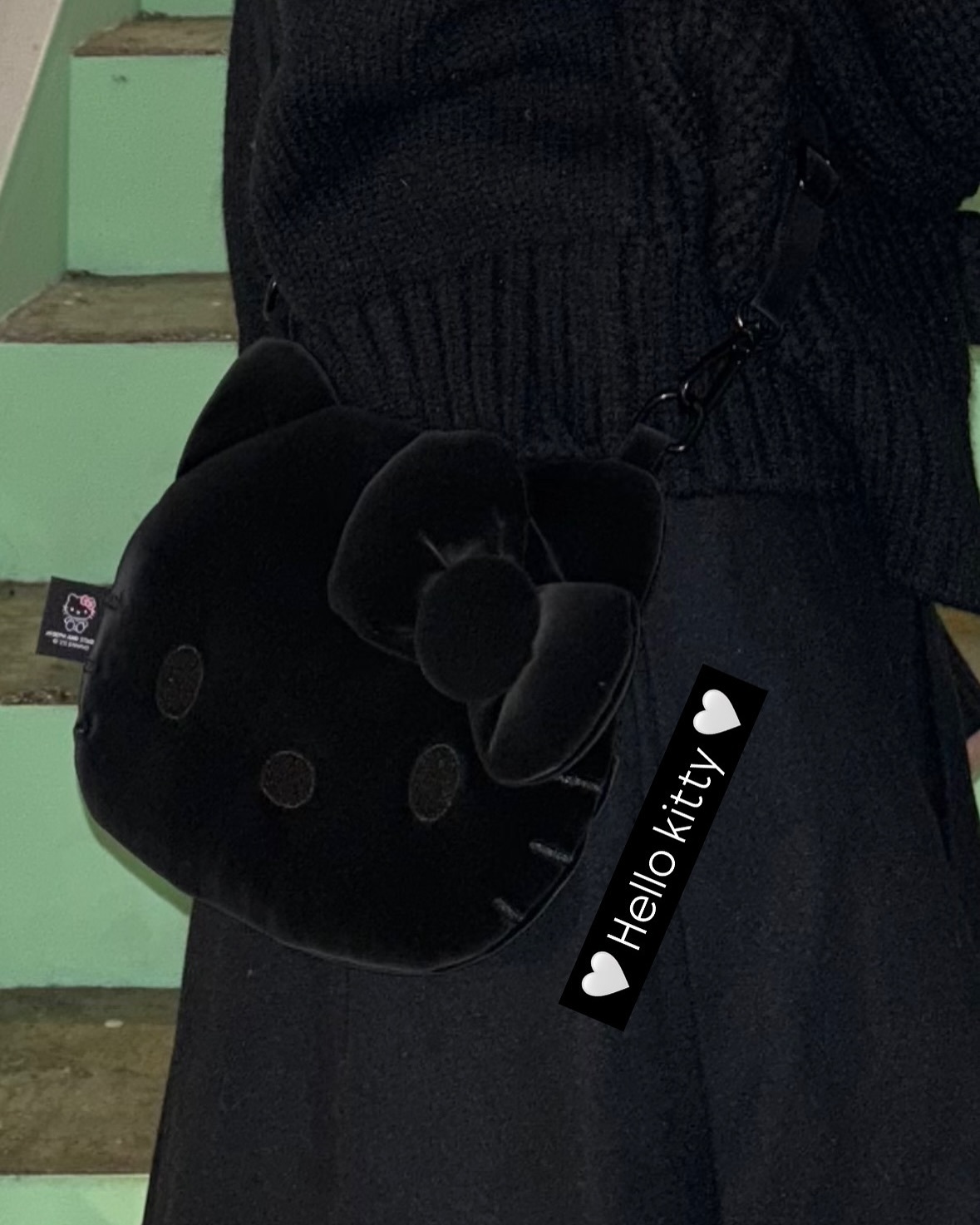 1000582533