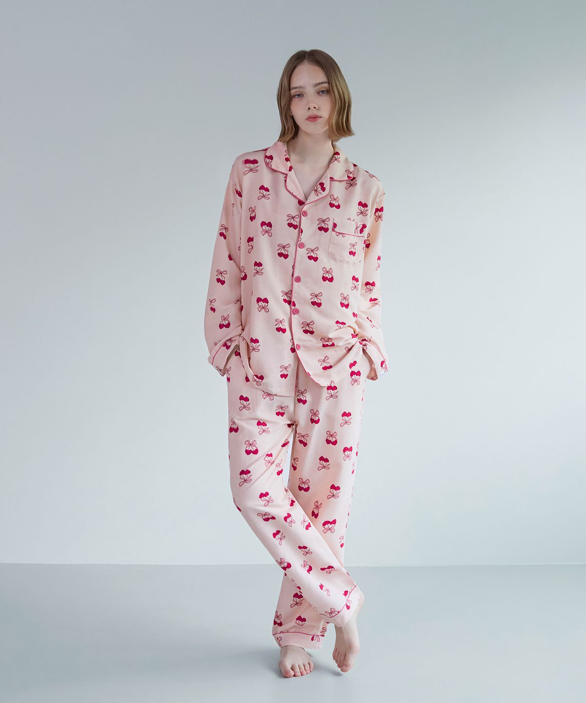 1000619637
