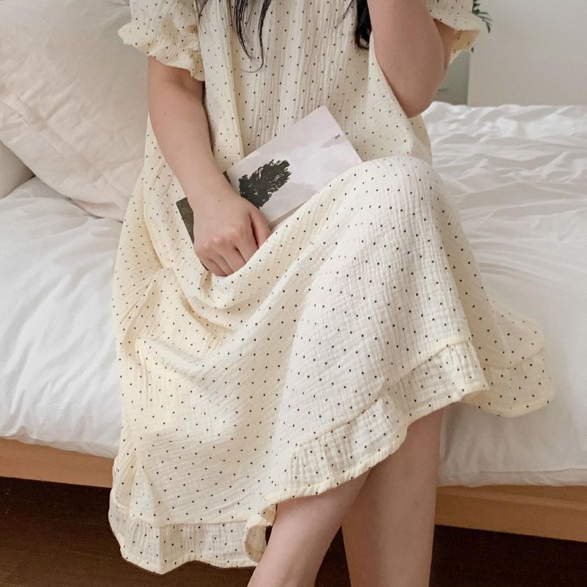 點點蕾絲蓬蓬袖 短袖套裝連身裙9