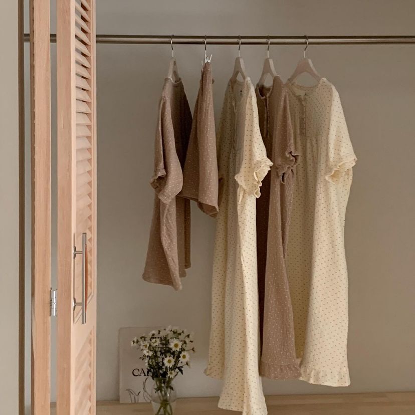 點點蕾絲蓬蓬袖 短袖套裝連身裙5