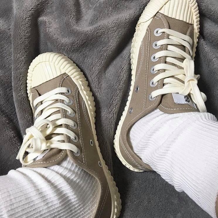 韓國EXCELSIOR 餅乾鞋 BOLT LO 奶茶色1