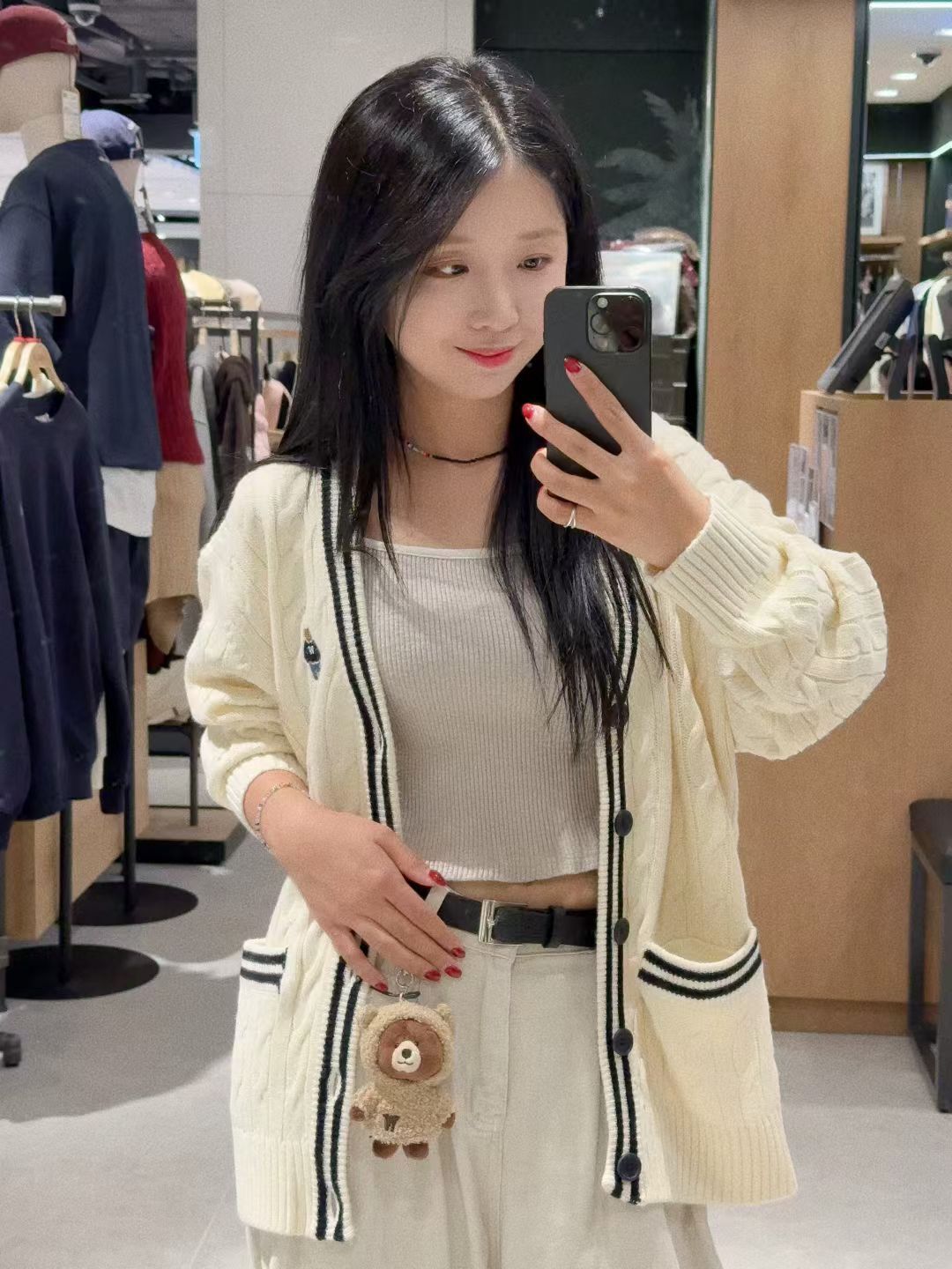 mmexport1756716578435