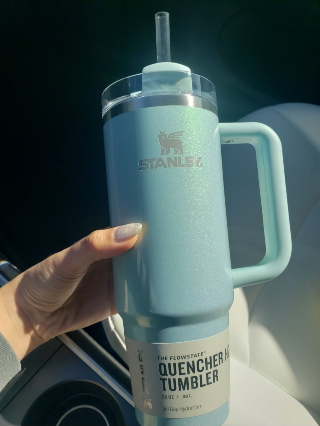 tw-11134207-81ztg-memi75hi2gw465