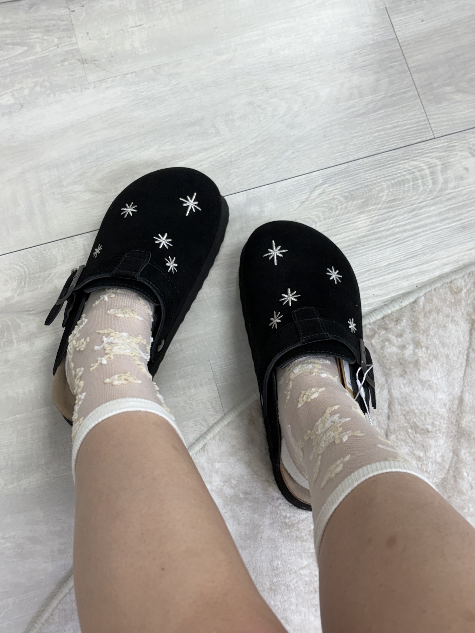 48FCACF4-30A0-4485-BB26-31A5149145E2