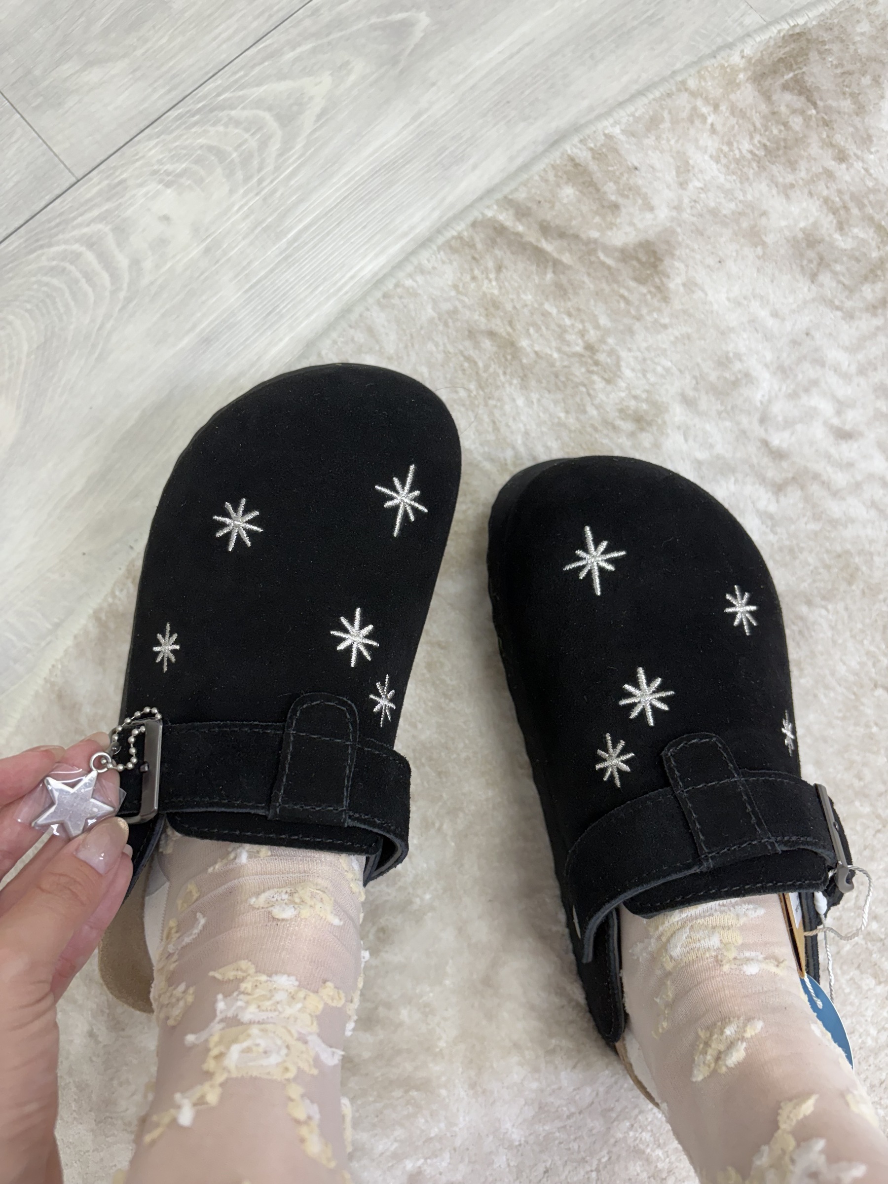 32C977B2-18AB-4802-BAB4-C8C36336CBBB