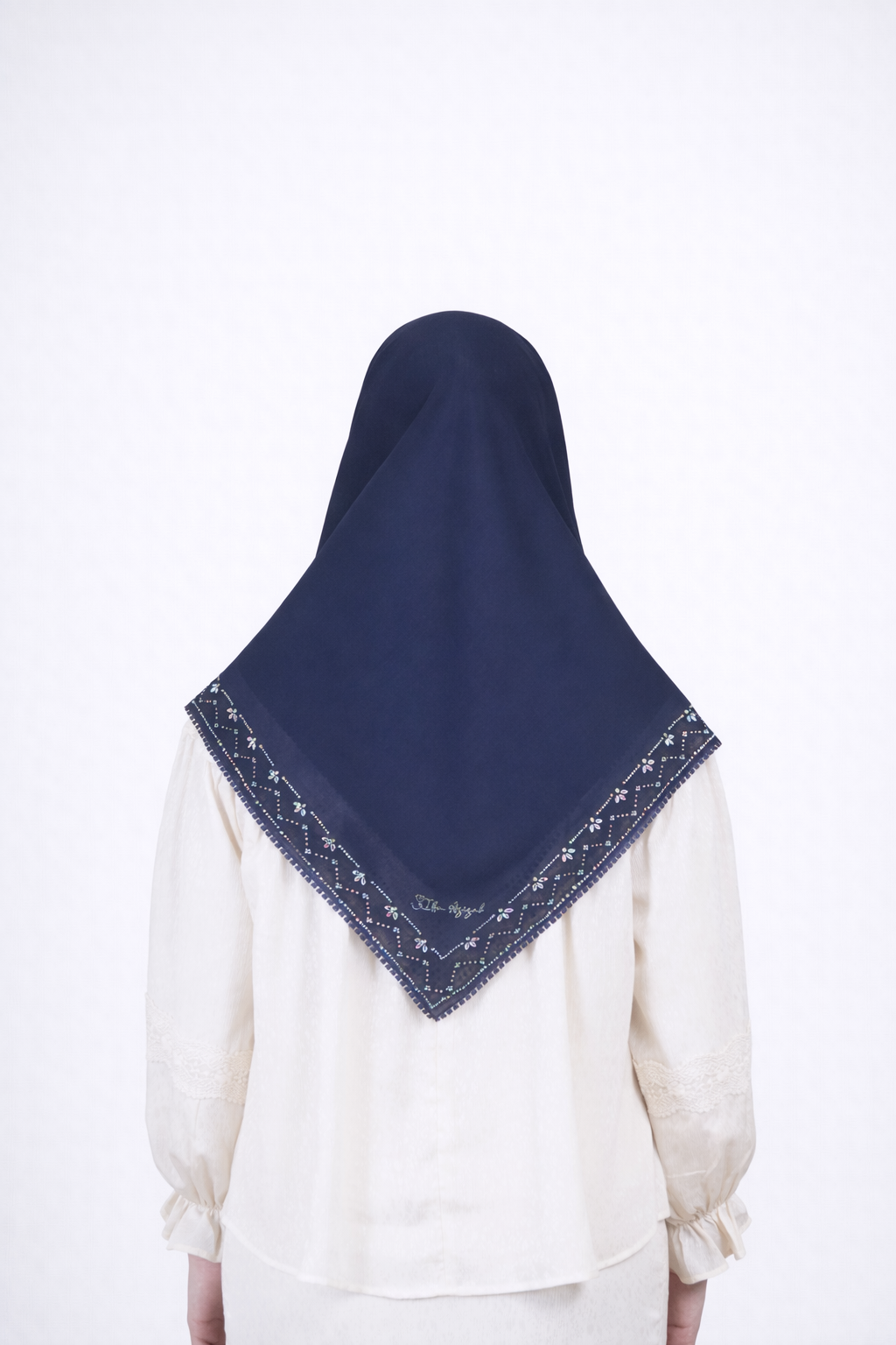 4A10C8A7-40AB-4FC0-88B7-497B381506B5