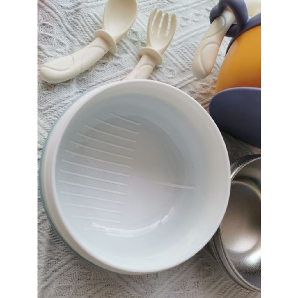 80d5951a0fa39c48f438355c5c25301f