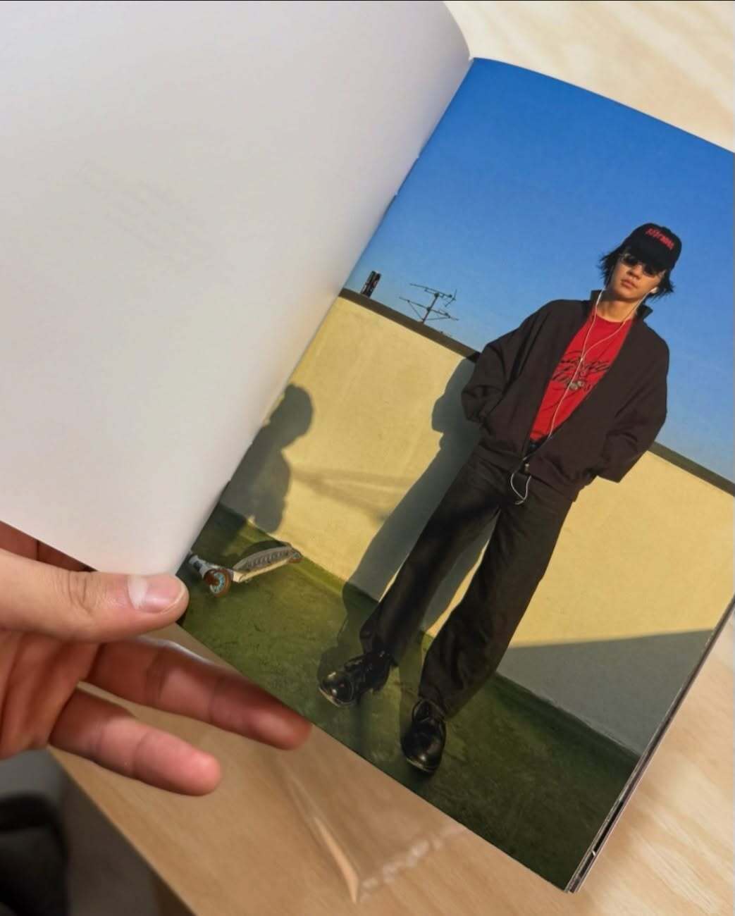 footintl_1764839242_3780067996866261797_64592085022