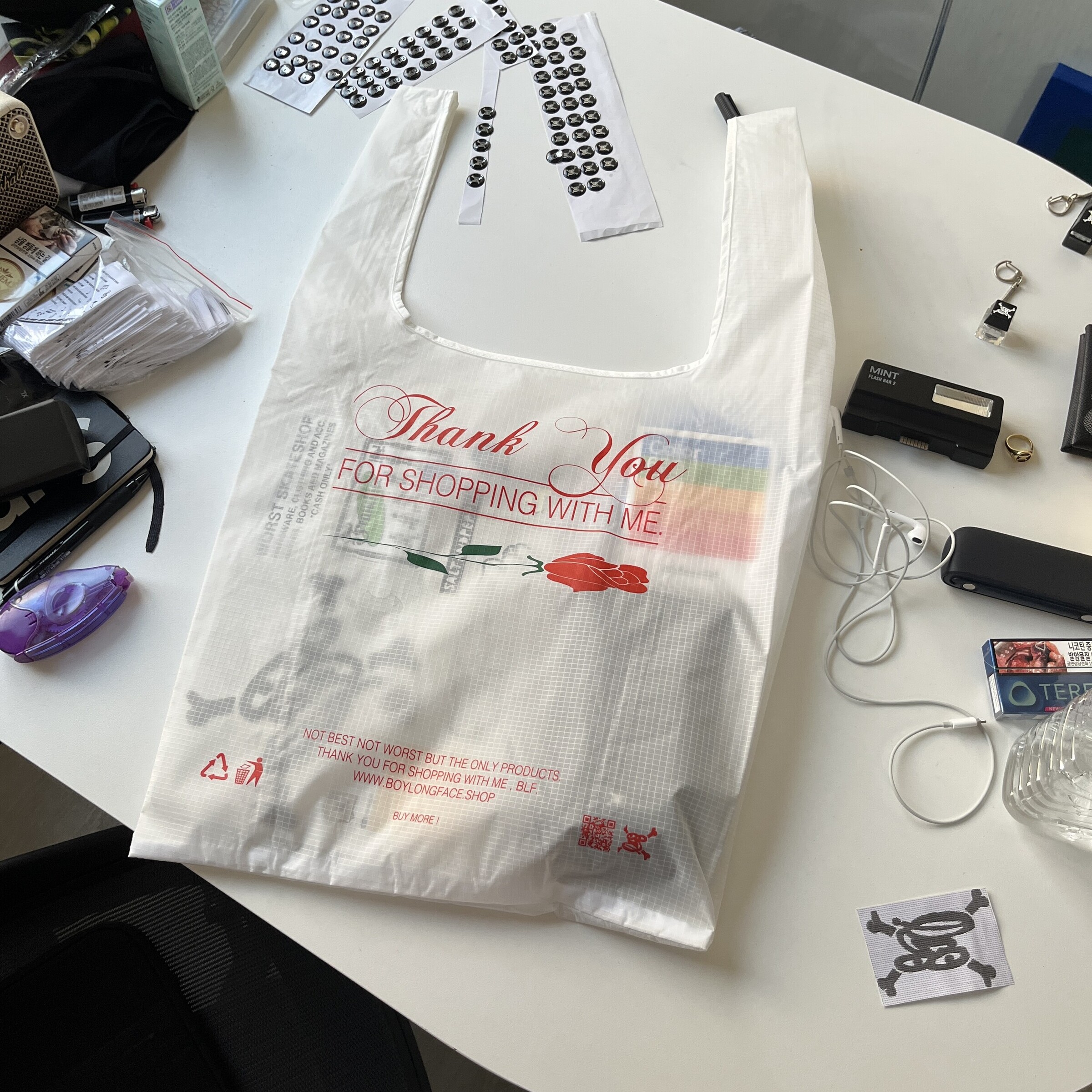 image_1762760728201_2500