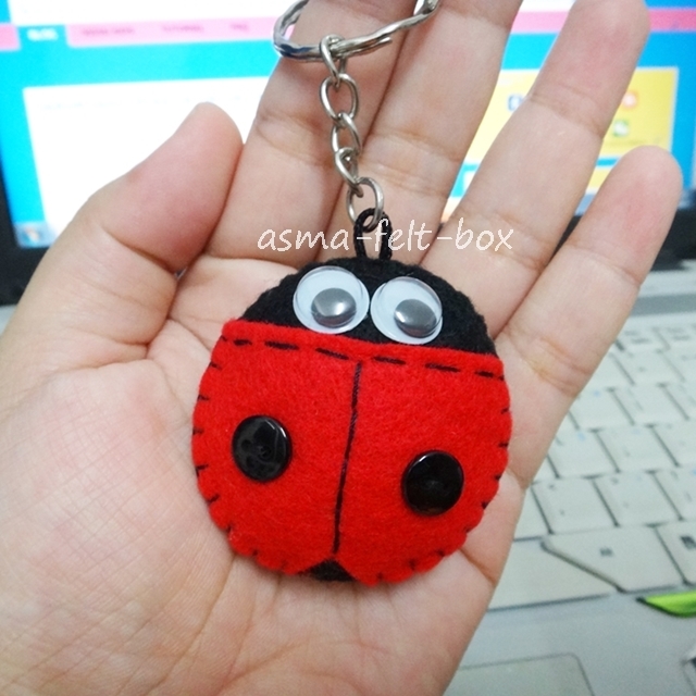 keychain ladybug cute.JPG
