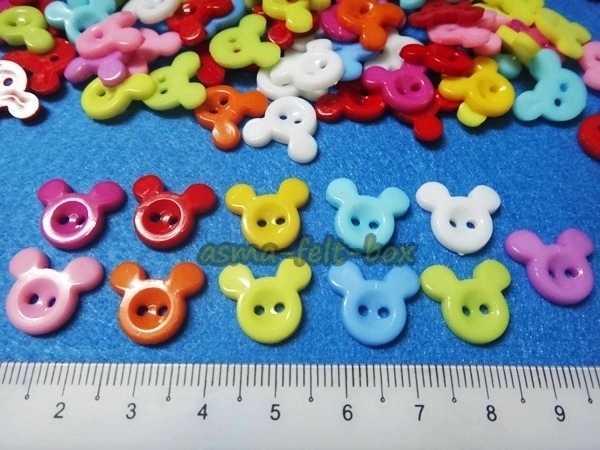 butang mickey mouse.JPG
