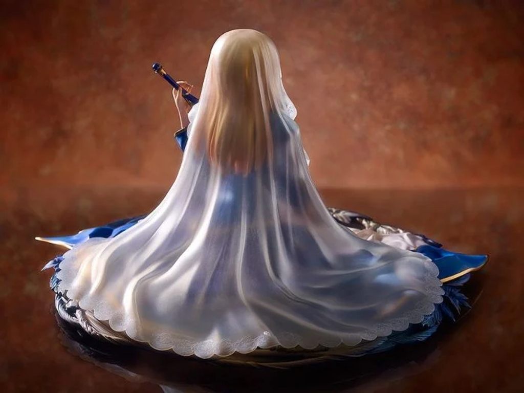 good_smile_1_7_pvc_figure_-_saber_-garden_of_avalon-_fate_stay_night__250624040348_1