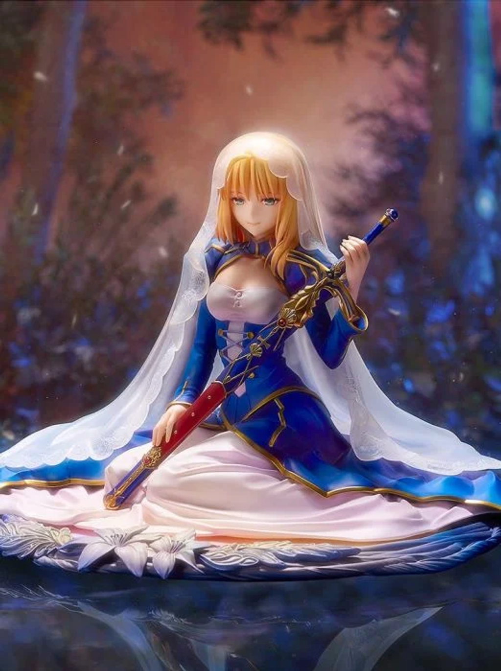 good_smile_1_7_pvc_figure_-_saber_-garden_of_avalon-_fate_stay_night__250624040346_1