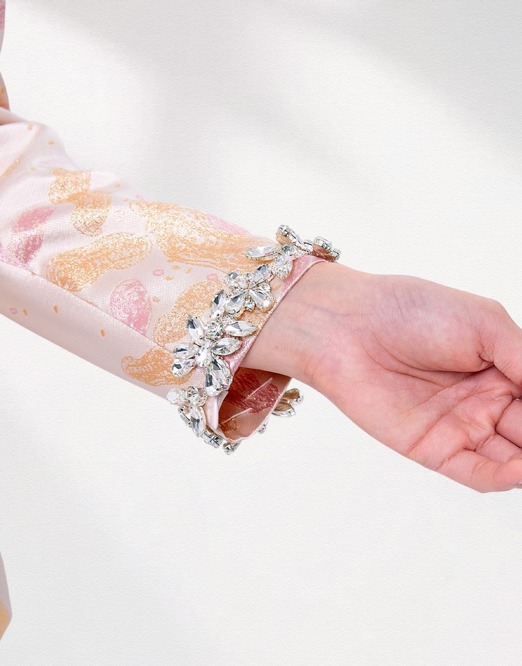 Web CASSIA KURUNG-04