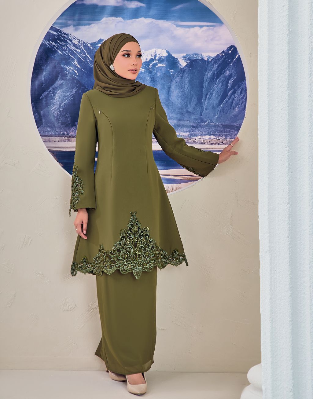 WEB Thalia riaw 2-12