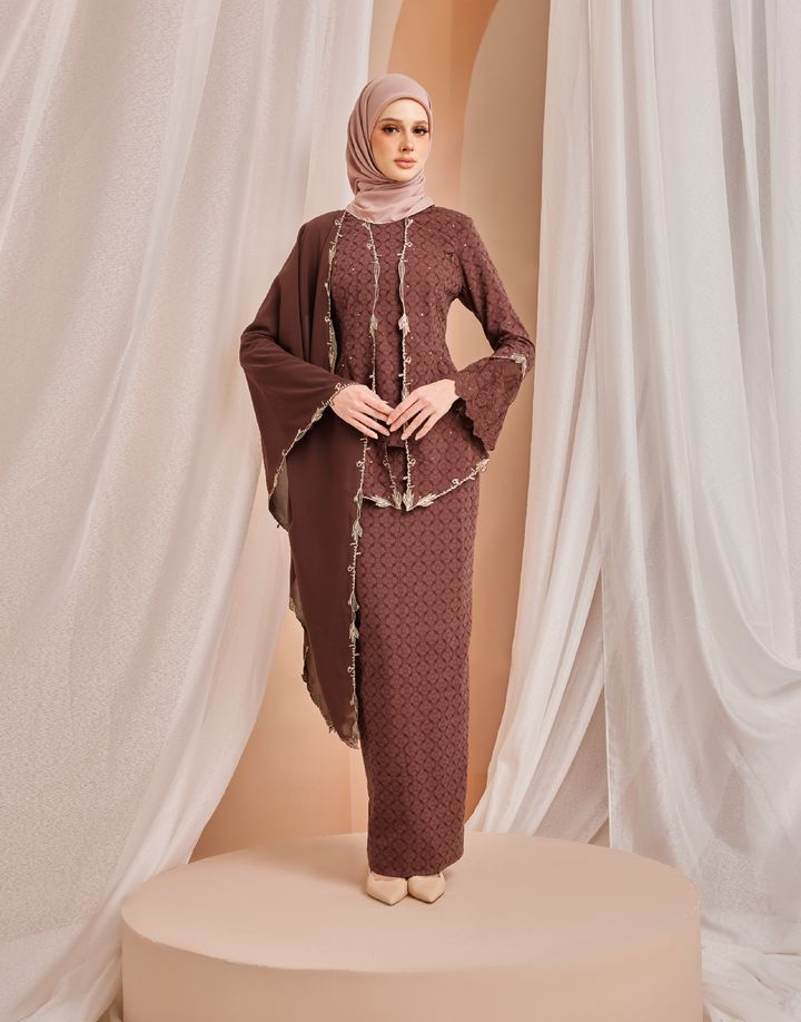 Web Leyla Mak-01