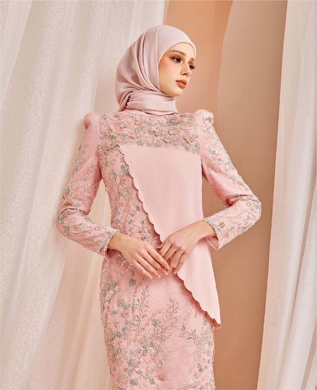 website lilith mini-12