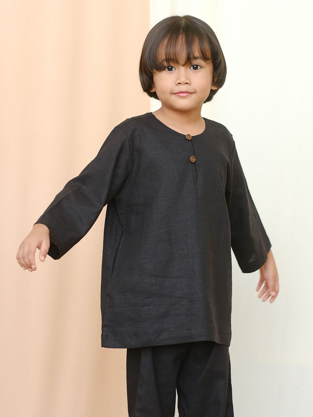 Boy Black Kurta 4.jpg