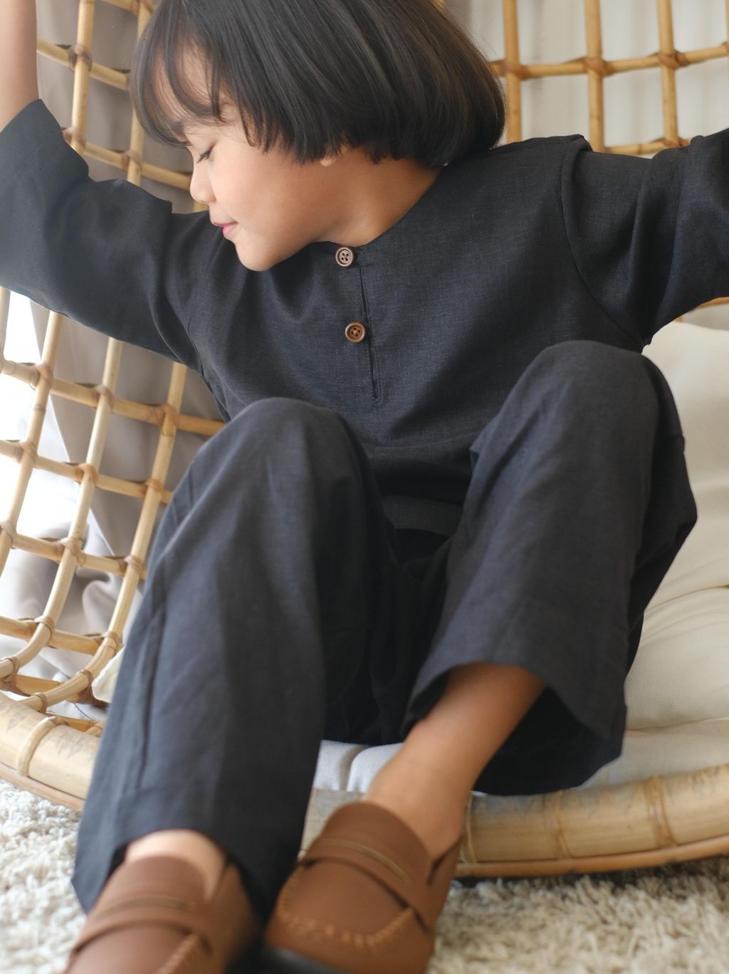 Boy Pants Black 2.jpg