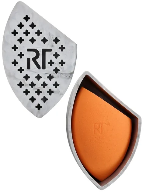 Real Techniques Premium Sponge Case.jpg