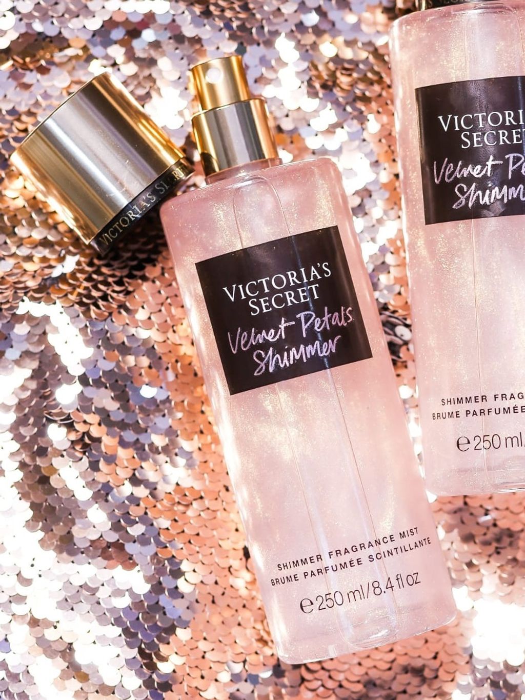 Victoria Secret Velvet Petals Shimmer Fragrance Mist - Two Bottles - 8.4 Fl  Oz Each : : Beauty & Personal Care