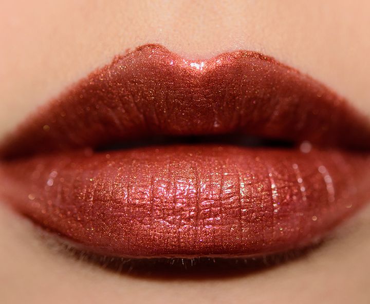 colour-pop_polished_005_lipswatch