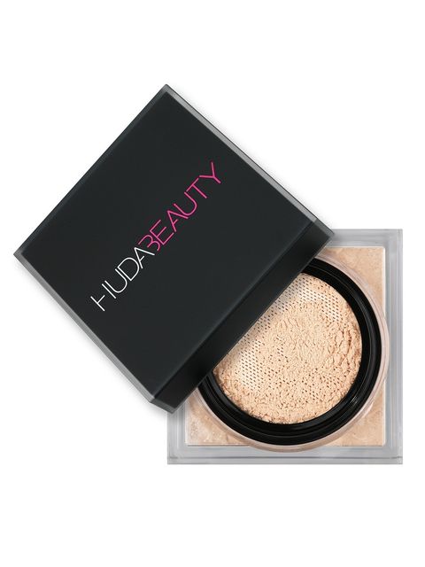 HUDA BEAUTY Easy Bake Loose Powder - Pound Cake.jpg