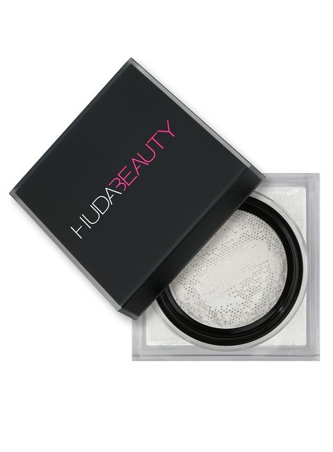 HUDA BEAUTY Easy Bake Loose Powder - Sugar Cookies.jpg