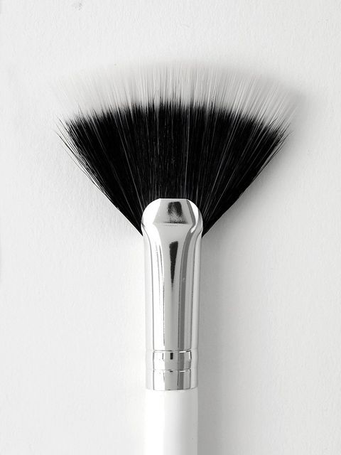 Colourpop Brush - Fan Brush.jpg