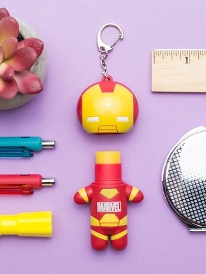 Lip Smacker Marvel Super Hero Lip Balm with Keychain - iron man billionair punch.jpg