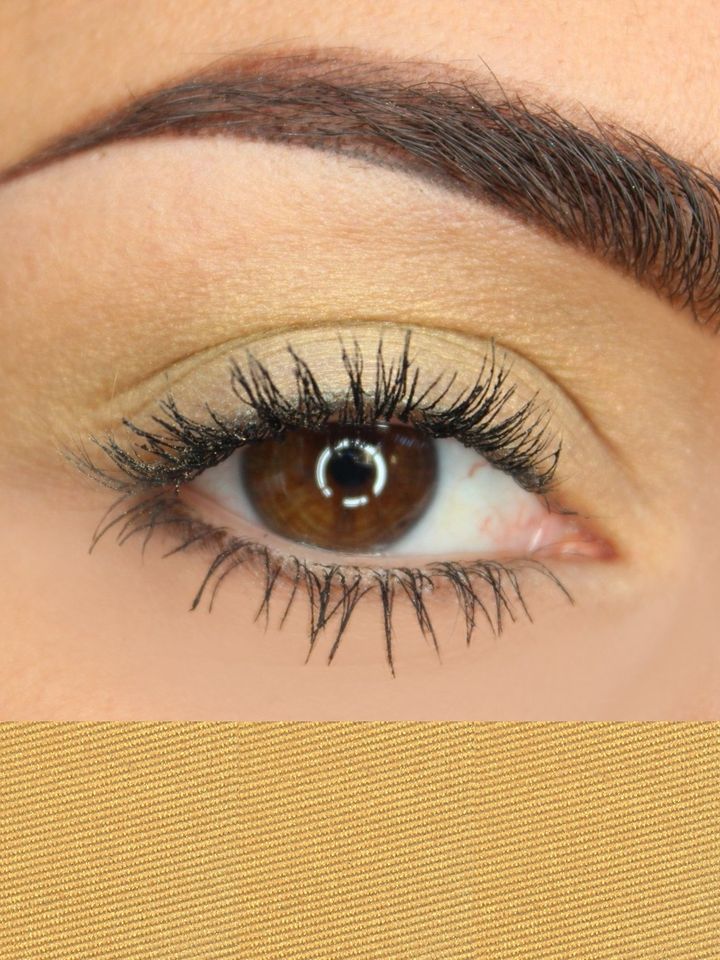 theBalm Single Eyeshadow - #40 Shimmery Yellow Gold.jpg